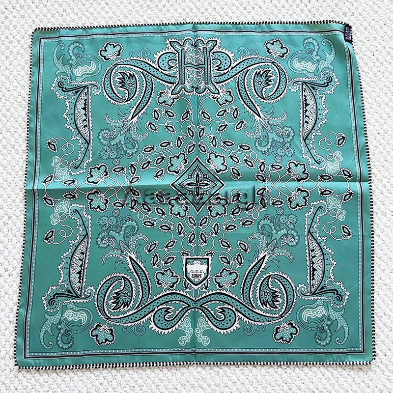 Double Faced Silk Twill Scarf  - Luxury Bags Hong Kong 리뷰 및 가격